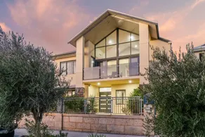 Beachside Bliss 1BR Mindarie - Image 4