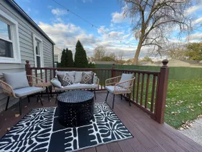 *King bed+Pet Friendly+fenced yard* - Image 2