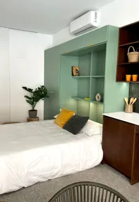Green - Modern loft in Valencia - Image 3