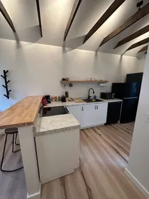 Cabin Oasis near Town - Image 5