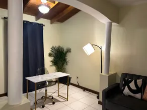 JYM Blissful Escape| Cozy & Modern 2BD+1BA Apt - Image 4
