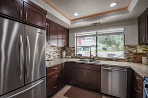 Spacious Getaway Perfect for Golf/Tennis/Swimming - Image 3