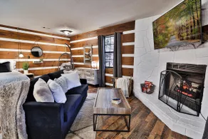 BEST Couples Cabin•VIEWS•Hot Tub•Winter Specials! - Image 3