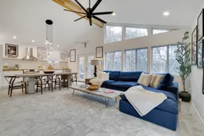 Modern Rustic Private Ranch w/ Saltwater Hot tub - Image 2