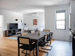 Sunny + Stylish 3Bd - Greenpoint - Image 2