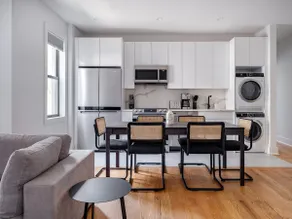 Sunny + Stylish 3Bd - Greenpoint - Image 3