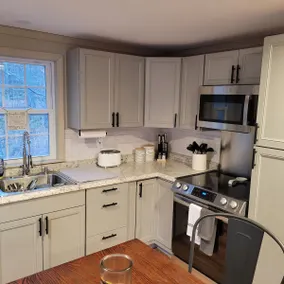 Dark Horse Cottage - Image 5