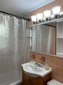 Guest Suite in Queens, New York - Image 3