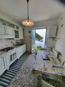 The Giumin apartment on the sea - Image 3