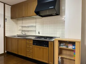 Spacious 2LDK. Namba and Nihonbashi are also 8 minutes by train! 35 minutes to Nara! 7-minute walk to the nearest station! Recommended for long stays - Image 3