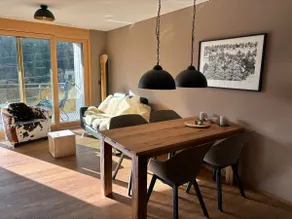 One Bedroom Apartment Sleeps 2 With Pool and Free Wifi - Image 4