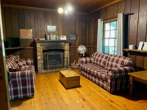 Secluded Peaceful Log Cabin Escape Blue Mountains - Image 2