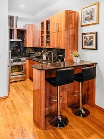 Hidden Midtown Gem - Perfect 5-Star Stay! - Image 2