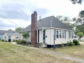 Chic Muskegon Cottage / 4 Min to Lake Michigan - Image 2