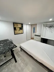2-bedroom apartment - Image 2