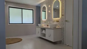 Sauna, King Bed, Lux, mins to Beach, Fire Pit - Image 4