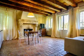 Two-room apartment with fireplace - Image 5