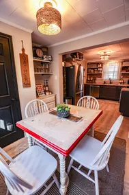 Beautifully Decorated: 2 BR & 2B: Close to Hosp - Image 3