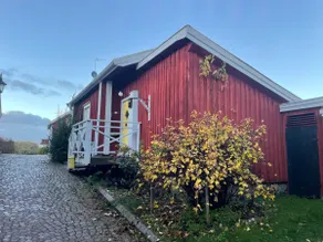 Red cottage on Båtsmansbacken! - Image 2