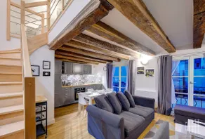 Le Corail - Downtown Duplex - Air Conditioned - Wi-Fi - Image 2
