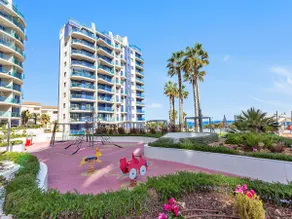 Sea Breeze Apartment - Image 4