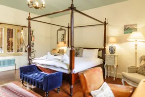 Artisan Hall: 4BD Stunning Grandeur in Cotswolds - Image 2
