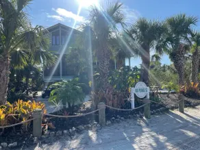Spectacular Sunsets.  Private multilevel designer home with heated pool and spa - Image 4