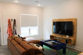 The Hangout - Image 5