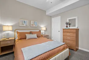 Beautiful Home away from Home. - Image 4