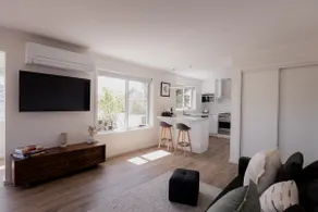 Modern refurbished unit in charming Bellerive - Image 5