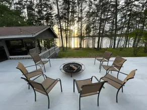 Sovepladser 26 .... Waterfront Lakehouse på Lake Ray Rayburn. Utrolig udsigt! - Image 2