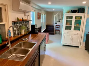 2-Bedroom Artistic Retreat in Jeffersonville, IN - Image 5