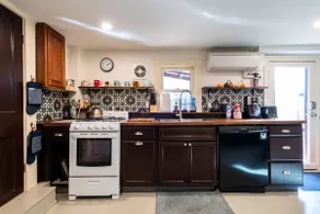 2-Bedroom Artistic Retreat in Jeffersonville, IN - Image 3