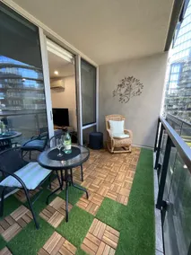 Parisian-style South Yarra pad. - Image 2