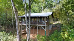 Cozy mountain view cabin & 2 king en-suites - Image 4