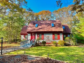 Charming Cozy Coastal Retreat｜Pet Friendly｜EV - Image 3
