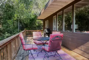 Redwood Cabin-Quiet-Parking-Wifi - Image 5