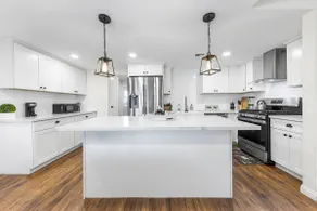 Family Getaway Near Disney | 4BR | Sleeps 10 - Image 3
