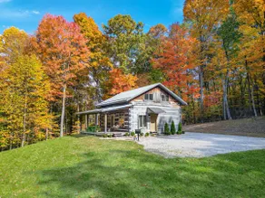 Private Cabin, Hot Tub, Lake Fishing - Tranquility - Image 4