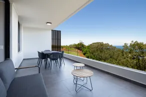 Spacious Studio , Sea Views , Pool , Steam Room - Image 3