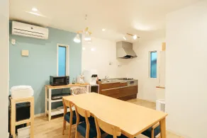 A clean and beautiful private house!Fully equipped, dryer, water server, very popular with families with children, great... - Image 2