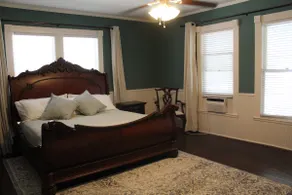 The Willis House - Image 2