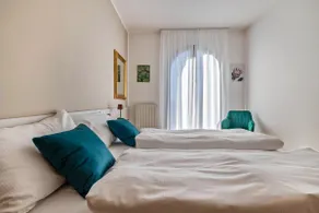 Apartment 9 - Image 4