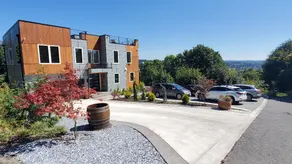 Gem On The Hill *NEW listing * - Image 2