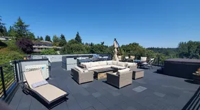 Gem On The Hill *NEW listing * - Image 3