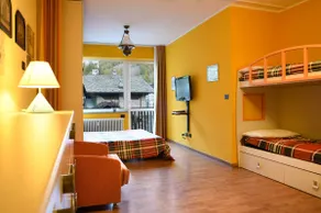 5 Minutes from Monterosa Ski, Small Cottage - Image 5