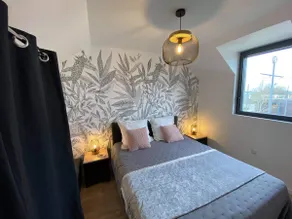 Guesthouse with Hot Tub / Spa Air-conditioned - Image 2