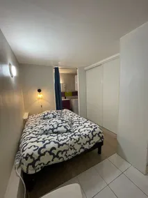 Quiet, always cool apartment close to all services, air conditioning - Image 4