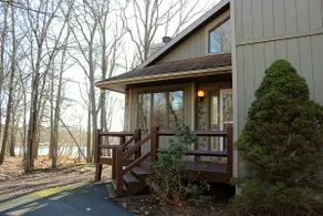 Lakefront heaven, kayak, SUP, firepit, indoor pool - Image 5