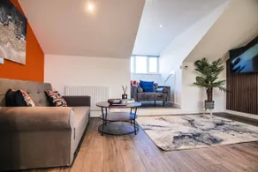 2 bed self-catering apt sleeps 6 (Apartment 4) - Image 4